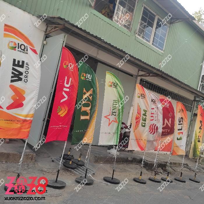 Standee chân sắt, làm standee formex tại HCM