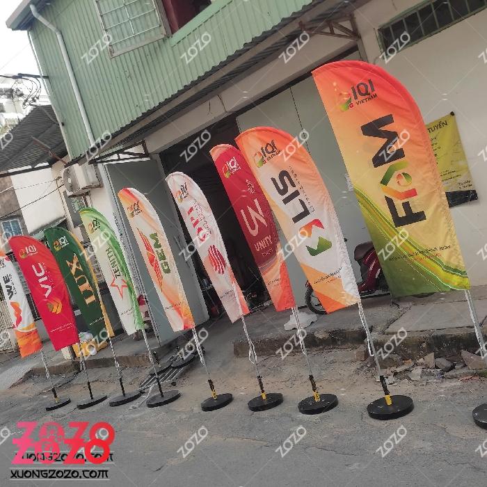 Standee chân sắt, làm standee formex tại HCM