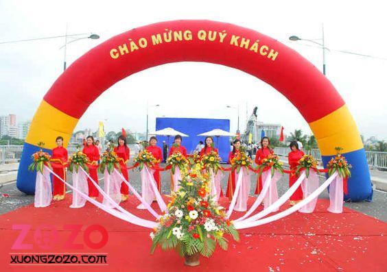 cổng hơi quảng cáo khai trương